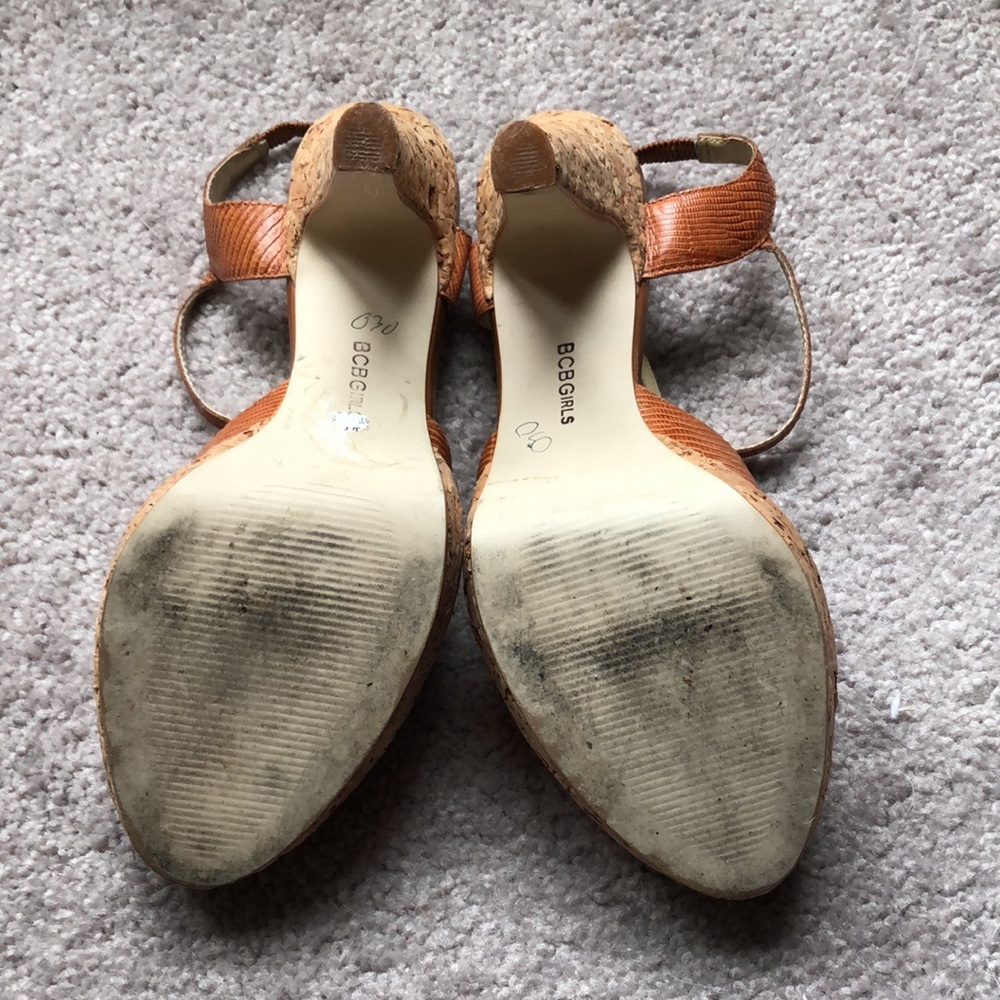 BCBGirls, open toe sandals, 6.5 - Picture 5 of 9